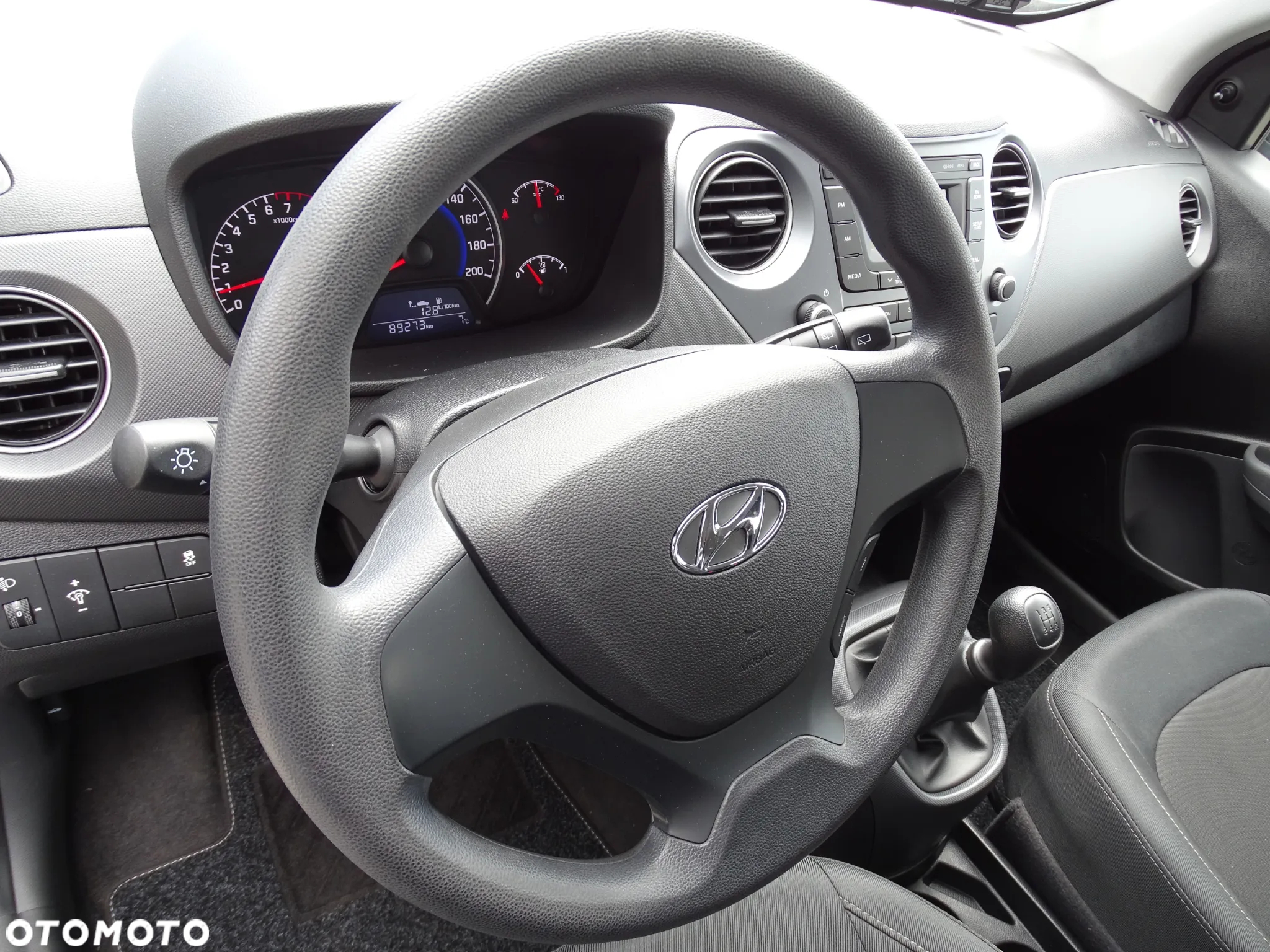 Hyundai i10 1.0 blue Classic - 25