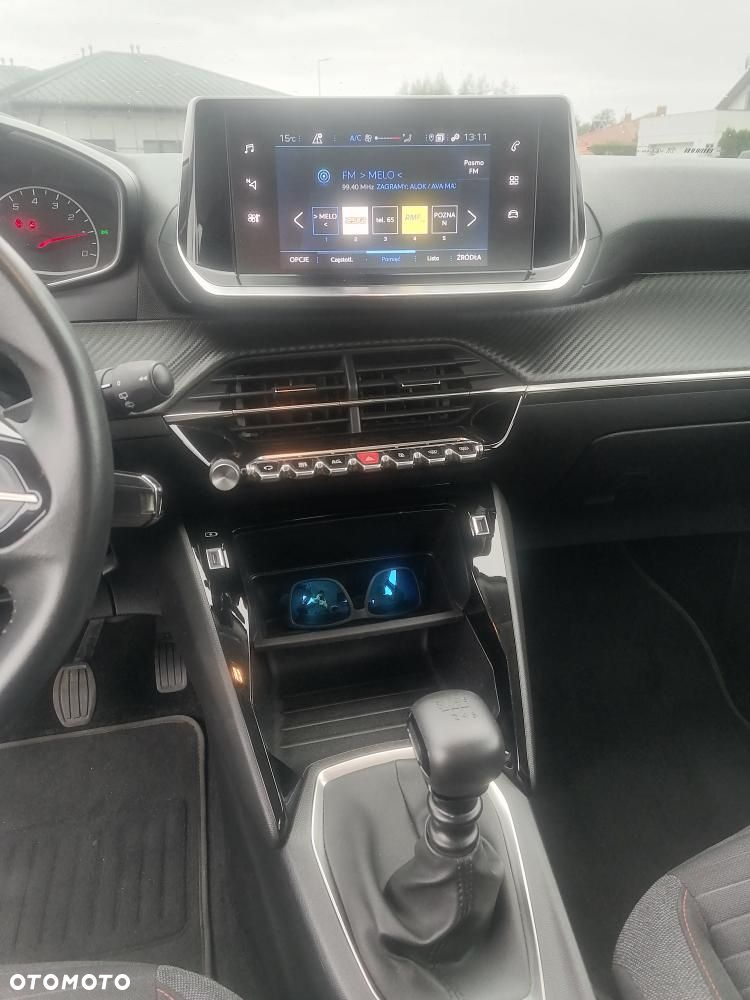 Peugeot 2008 - 16