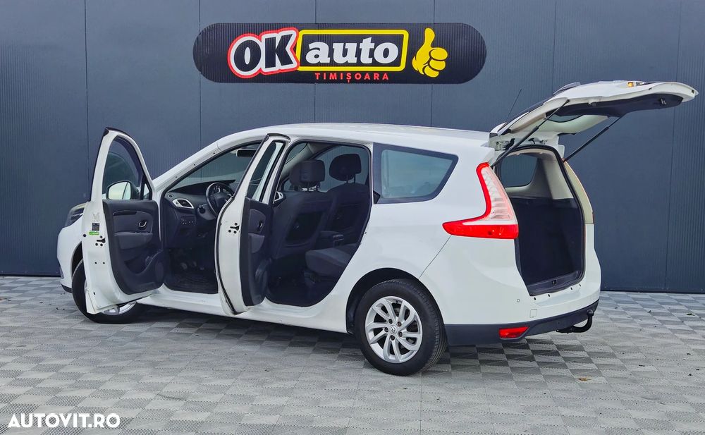 Renault Grand Scenic - 28