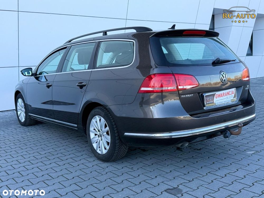 Volkswagen Passat - 10