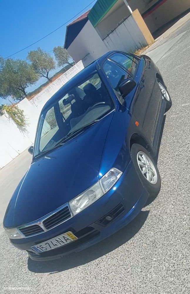 Mitsubishi Lancer 1.3 GLX - 5