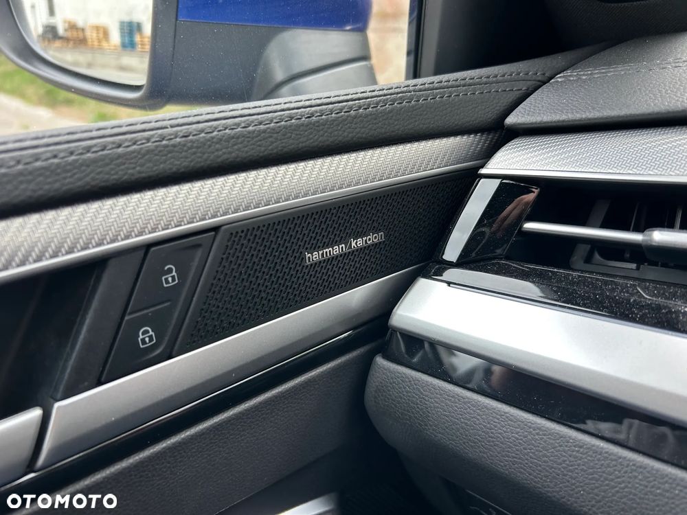 Volkswagen Arteon 2.0 TDI SCR DSG R-Line - 16