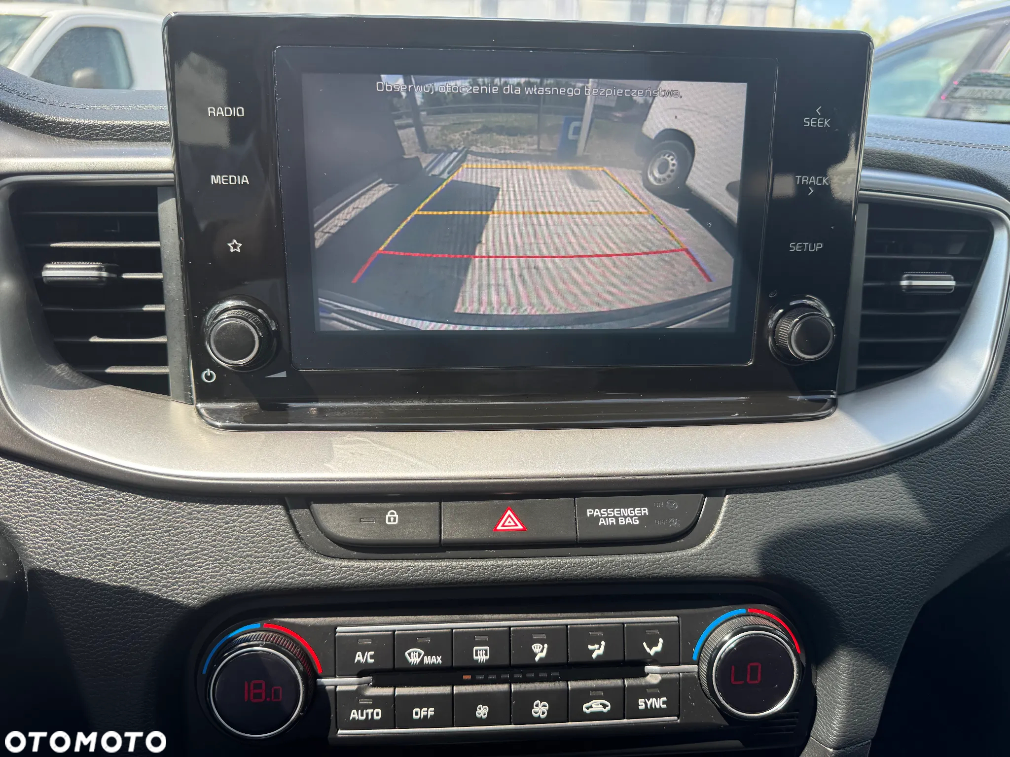Kia Ceed 1.5 T-GDI M - 8
