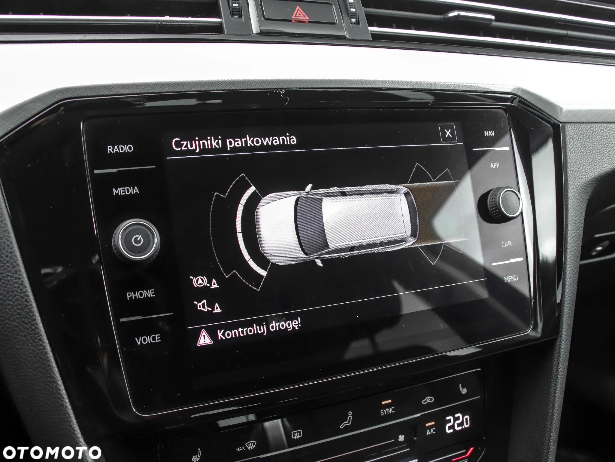 Volkswagen Passat 2.0 TSI Business DSG - 18