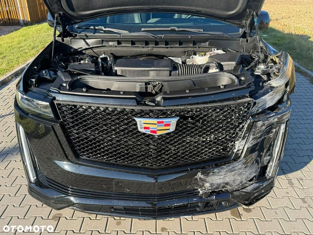 Cadillac Escalade - 10