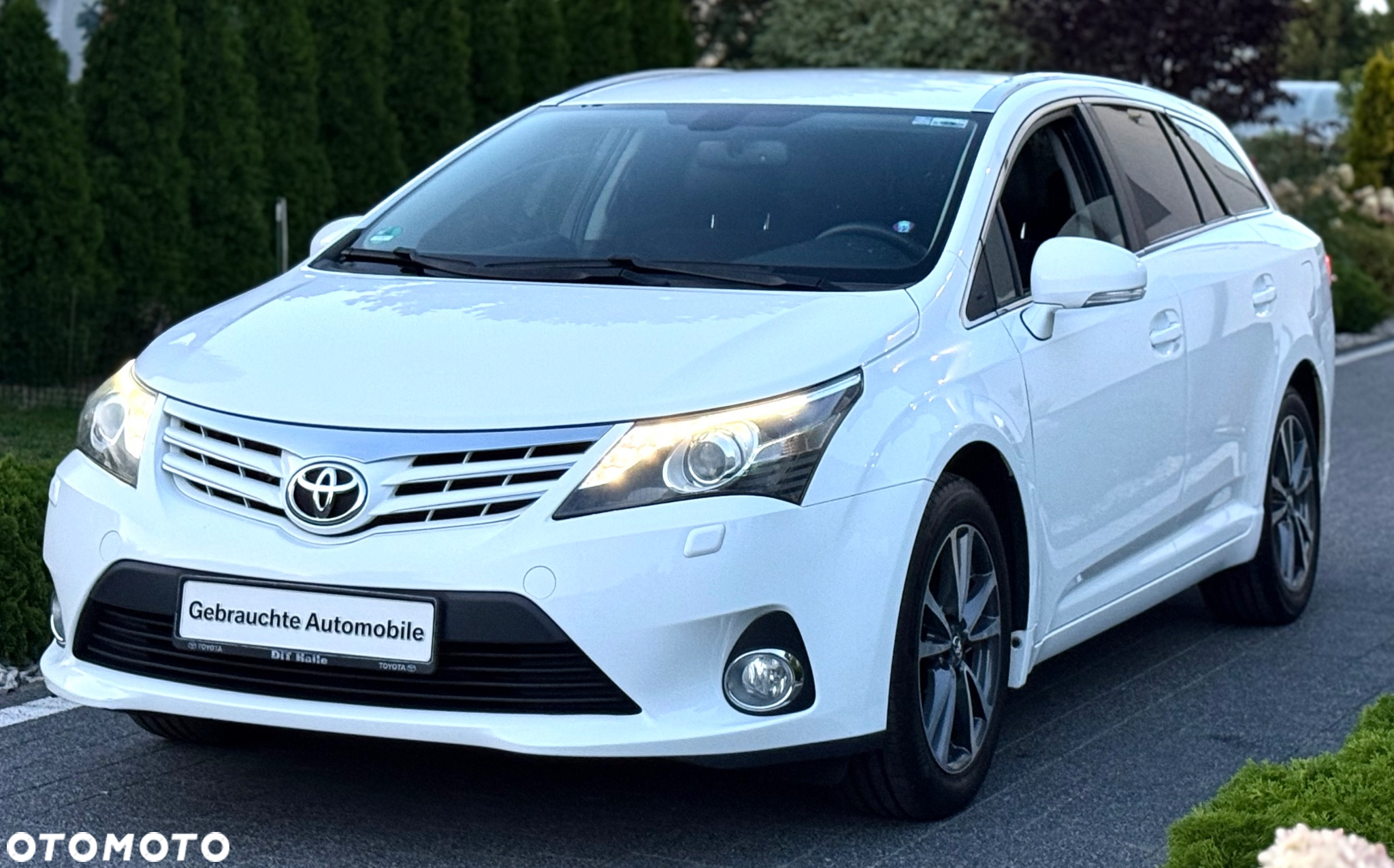 Toyota Avensis Combi 1.8 Edition - 30
