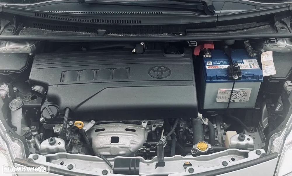 Toyota Verso-S - 8