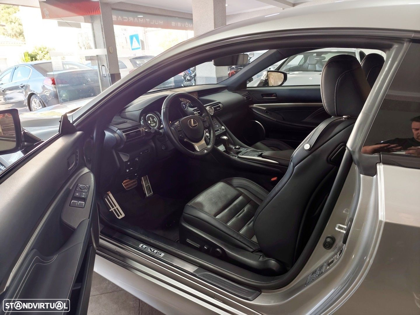 Lexus RC 300h F Sport+ - 14