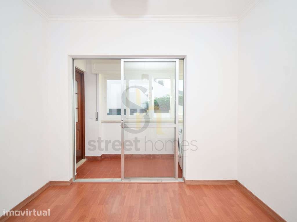 Apartamento T1 no Centro de Carcavelos | A 3 Minutos da Estação - Grande imagem: 5/18