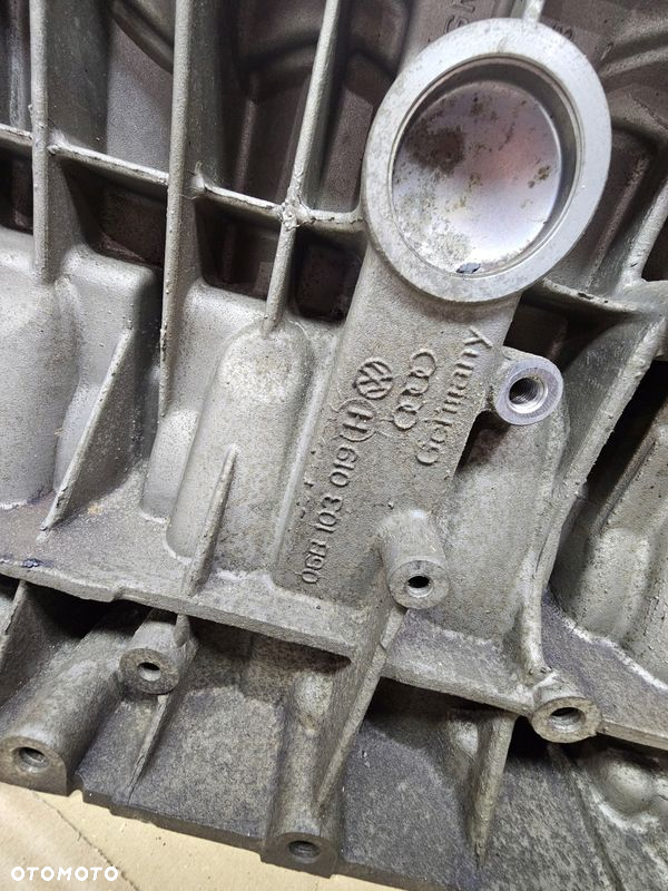 BLOK SILNIKA AUDI A4 B6 B7 1.6 8V ALZ 06B103019H - 12