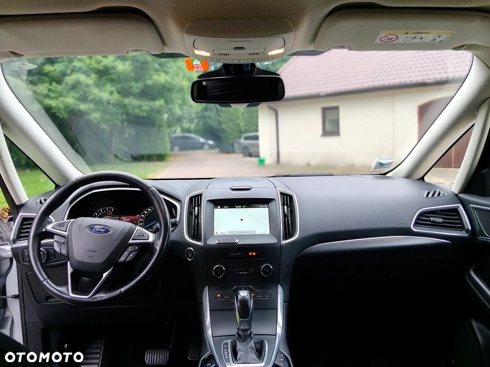 Ford S-Max 2.0 TDCi Titanium PowerShift - 19