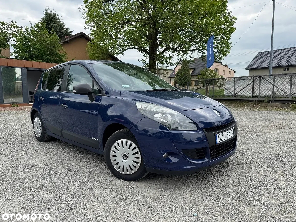 Renault Scenic - 16