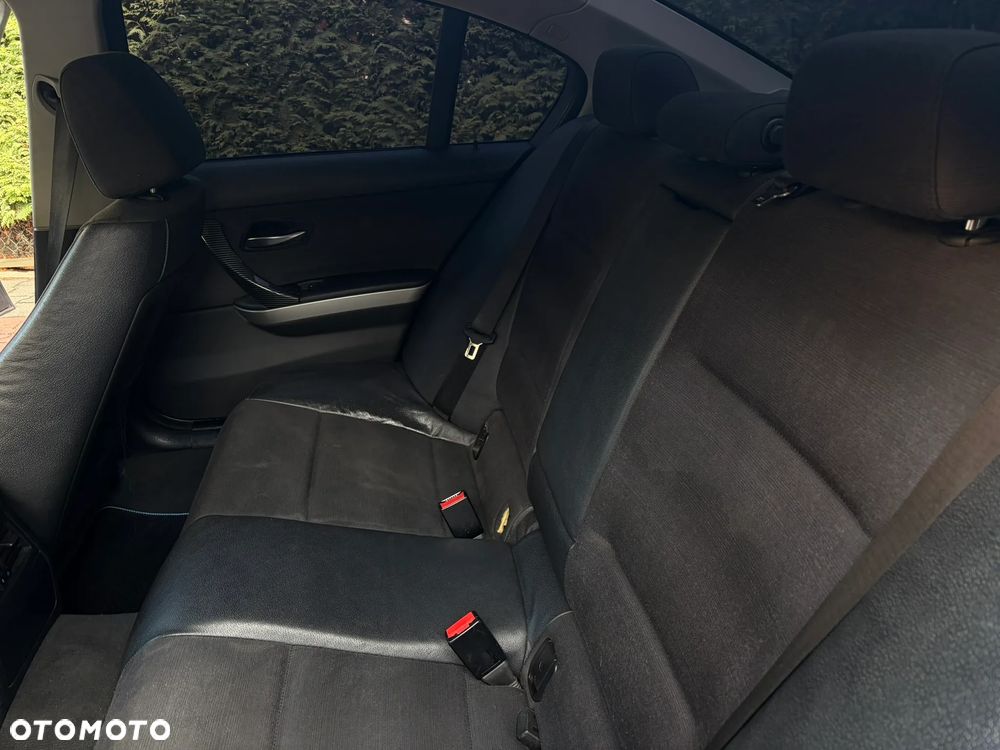 BMW Seria 3 - 11
