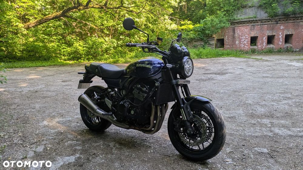Kawasaki Z 900 RS - 2