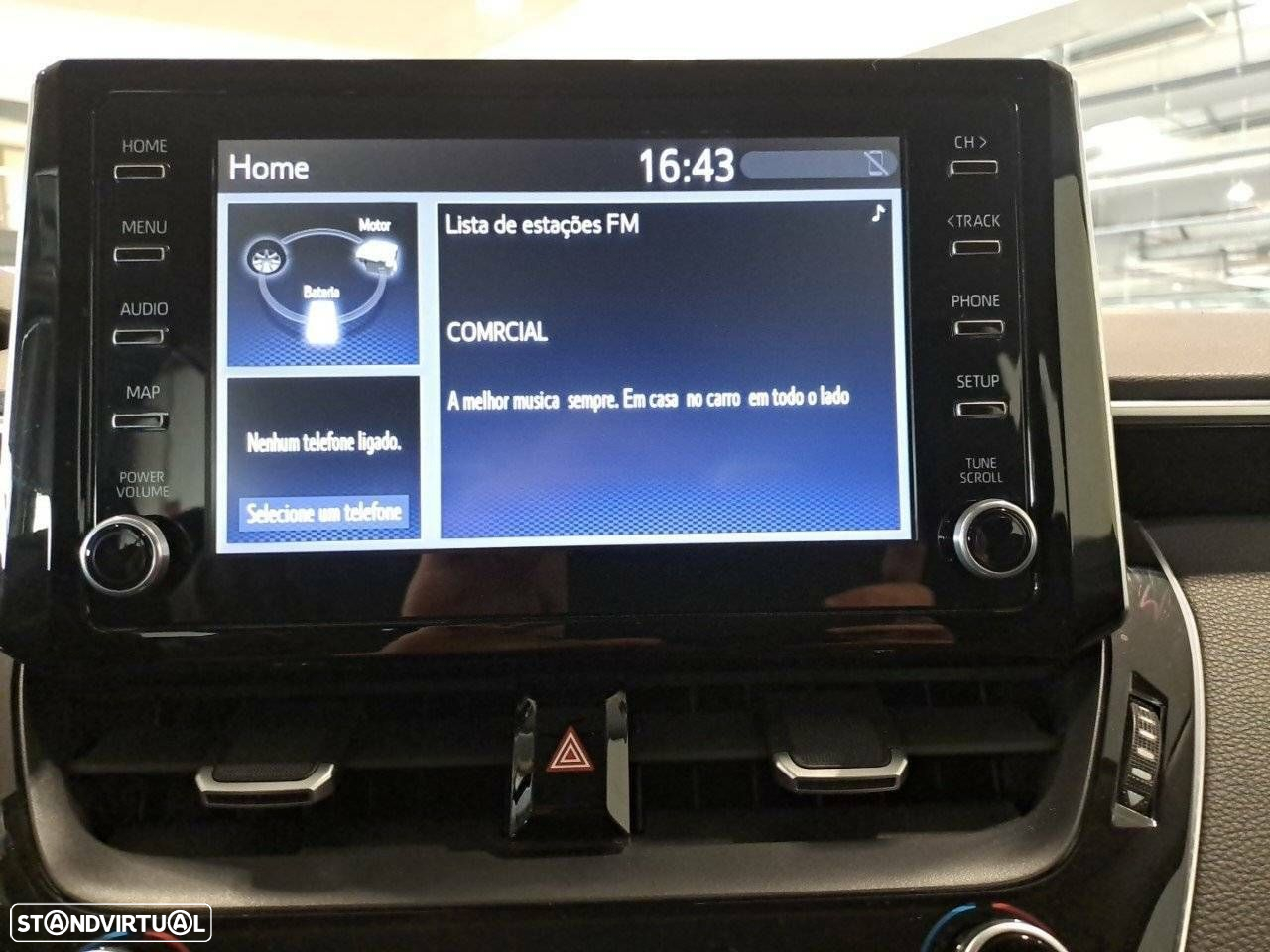 Toyota Corolla SD 1.8 Hybrid Comfort - 13