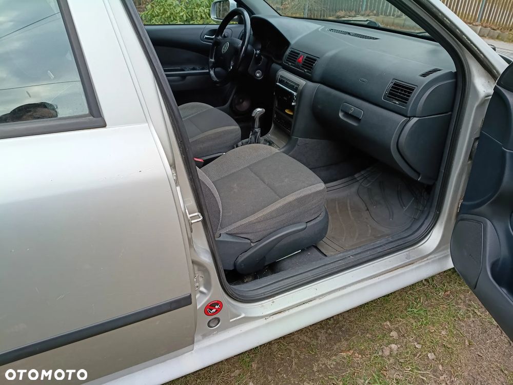 Skoda Octavia 1.9 TDI Tour - 3
