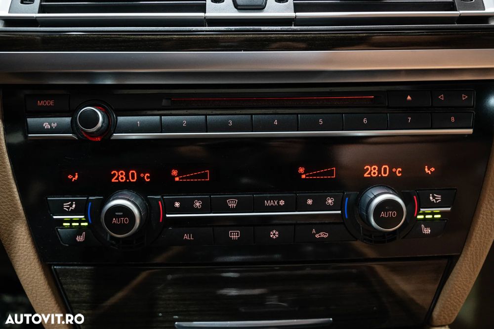 BMW Seria 7 740d xDrive - 15