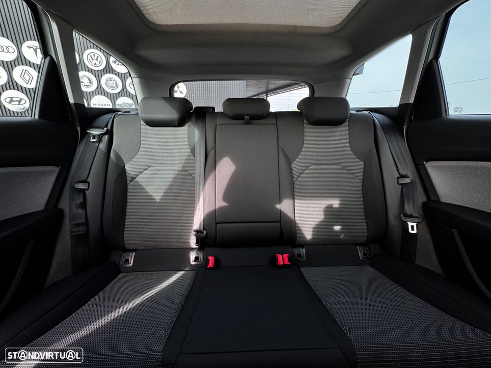 SEAT Leon ST 1.6 TDI Style S/S - 19