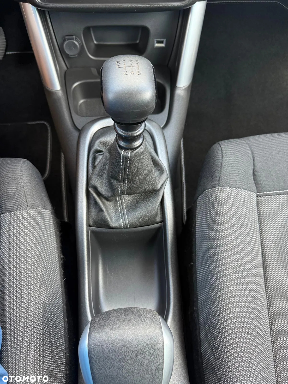 Citroën C3 Aircross PureTech 130 Stop & Start Shine - 17