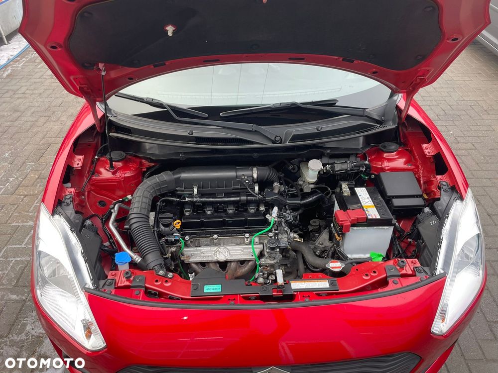 Suzuki Swift 1.2 SHVS Premium Plus - 9