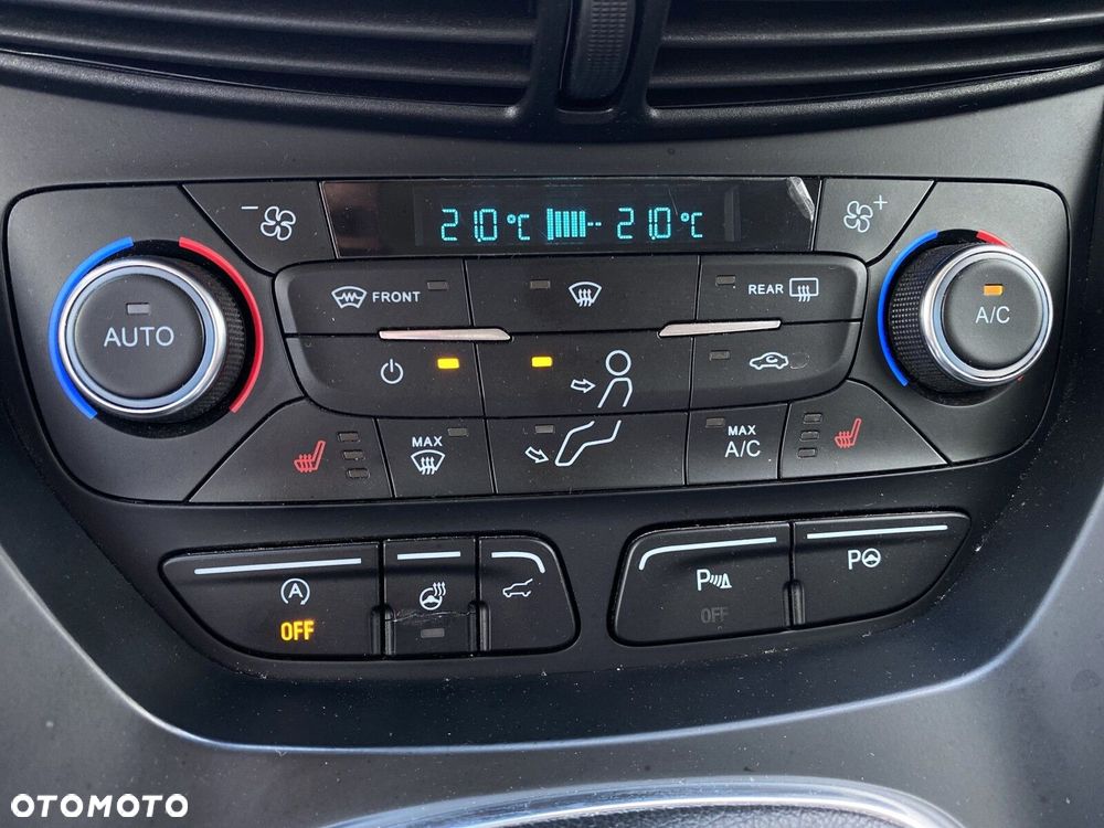 Ford Kuga 1.5 EcoBoost FWD Titanium - 21