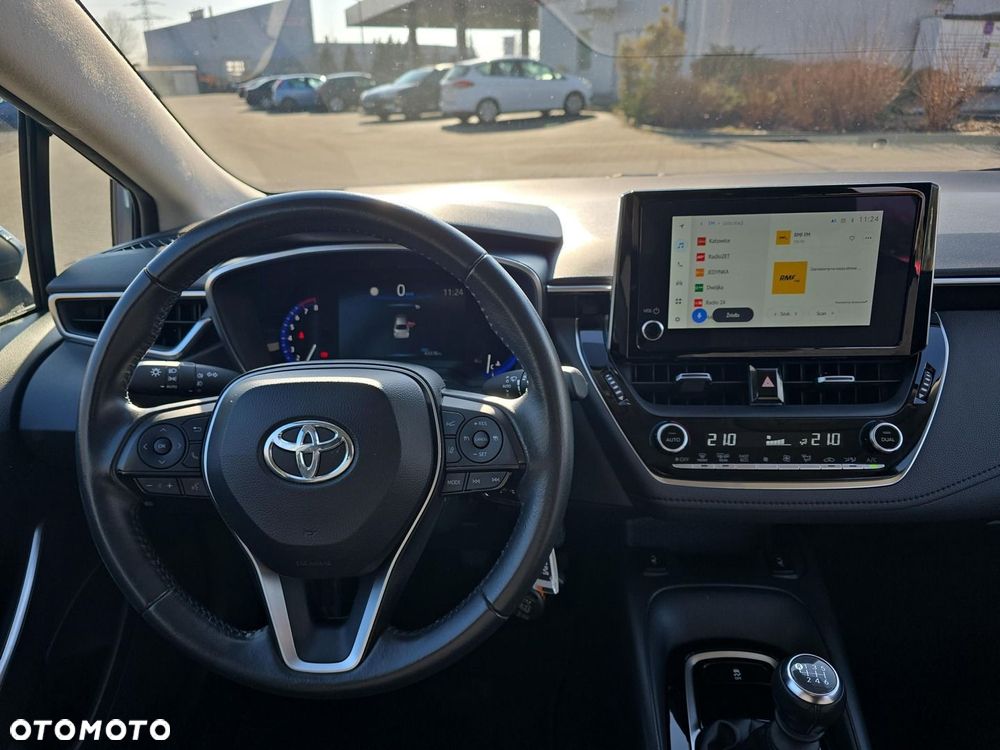 Toyota Corolla - 11