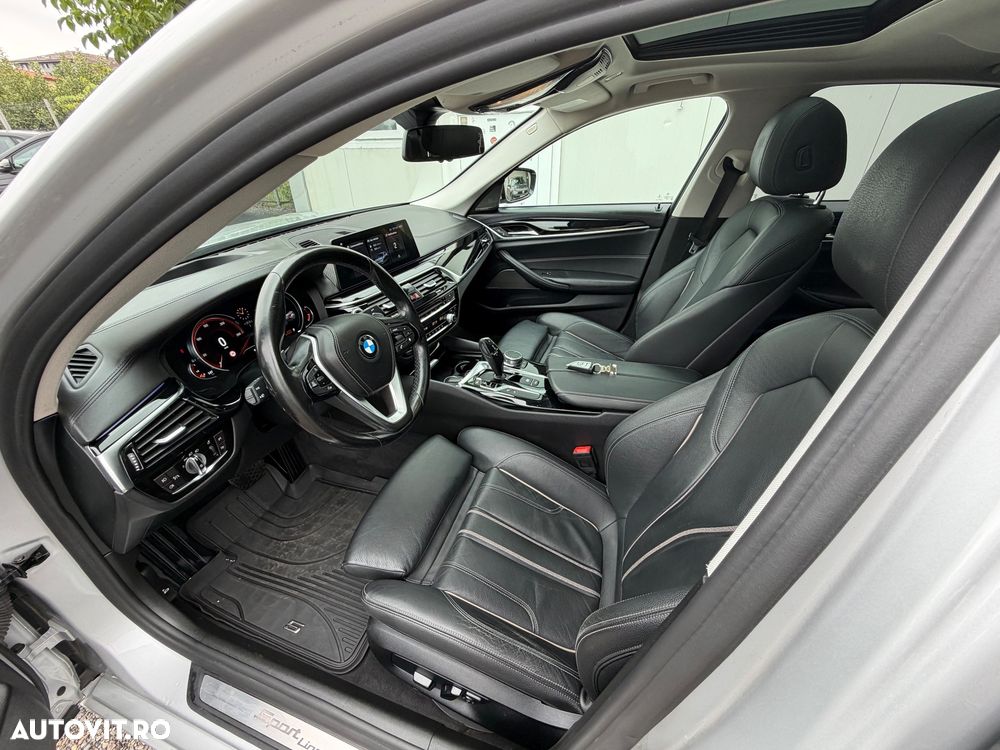 BMW Seria 5 530i xDrive Aut. Sport Line - 32