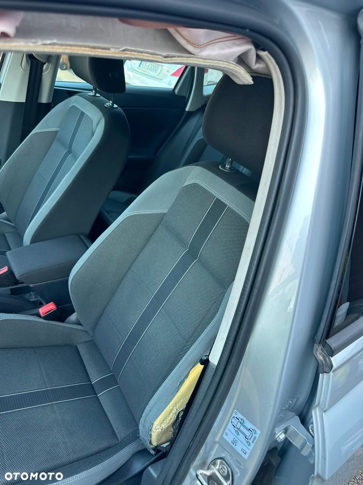 Volkswagen Polo 1.0 TSI OPF DSG R-Line - 29