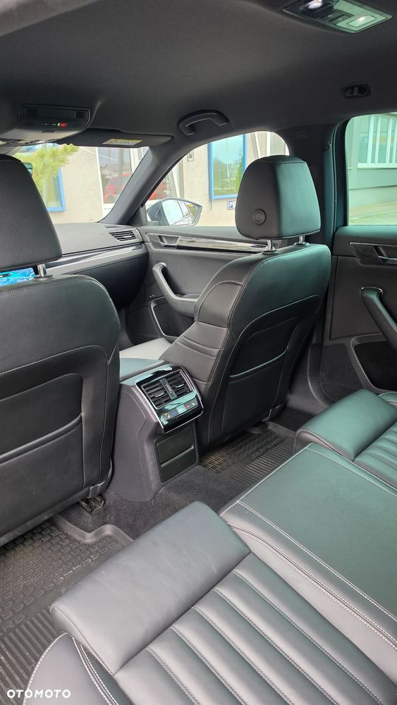 Skoda Superb 2.0 TDI L&K DSG7 - 13