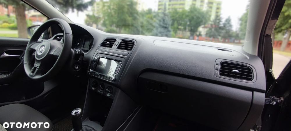 Volkswagen Polo 1.2 12V Trendline - 12