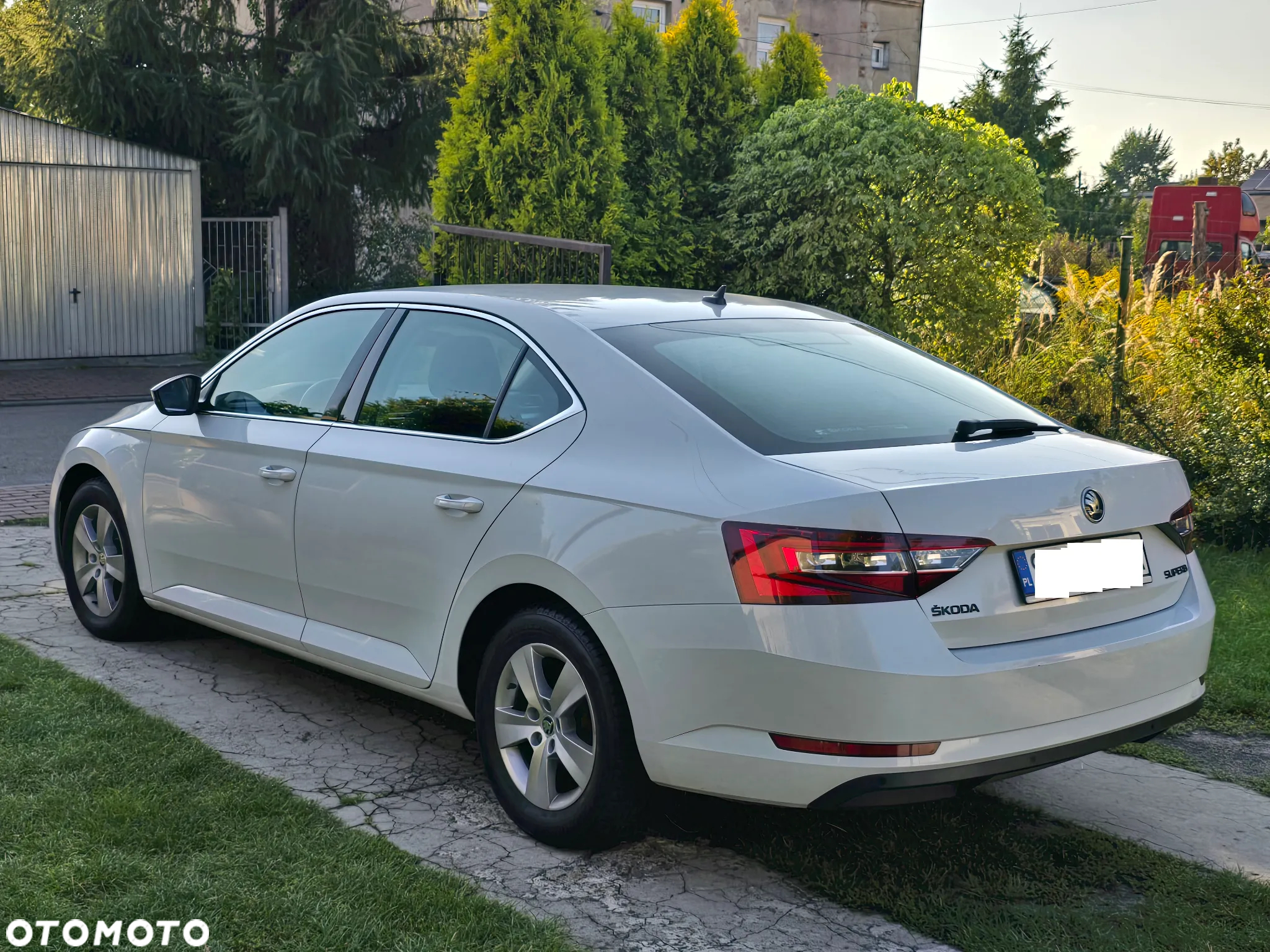 Skoda Superb 2.0 TDI Sportline DSG - 18