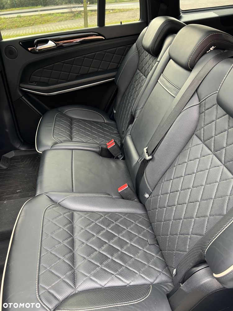 Mercedes-Benz GL - 19