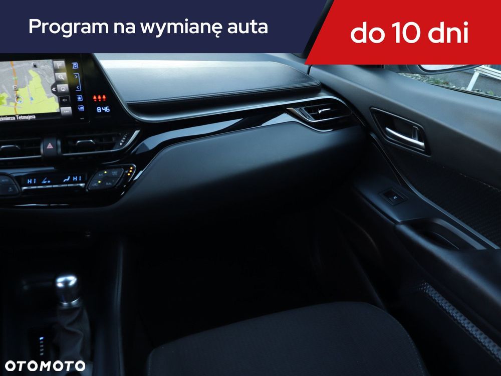 Toyota C-HR - 10