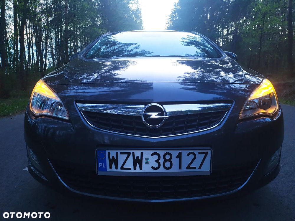 Opel Astra 1.4 Turbo Cosmo - 13