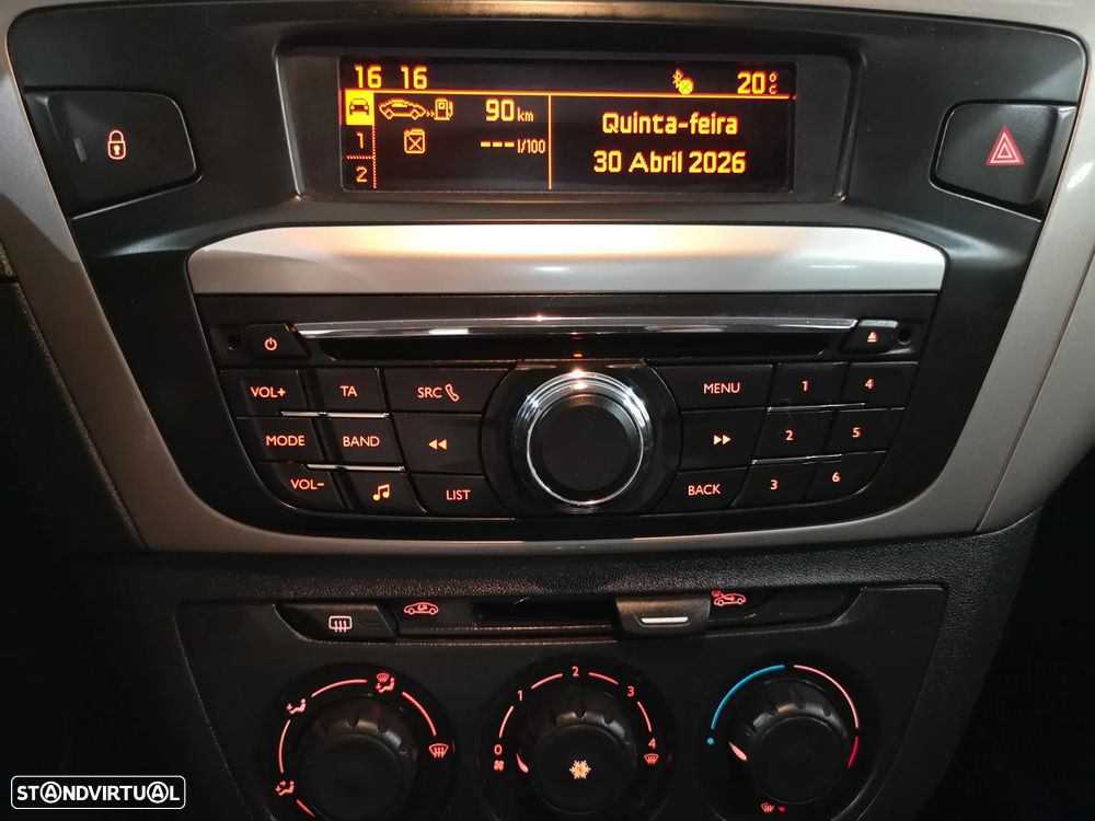 Citroën C-Elysée 1.2 VTi Seduction - 25