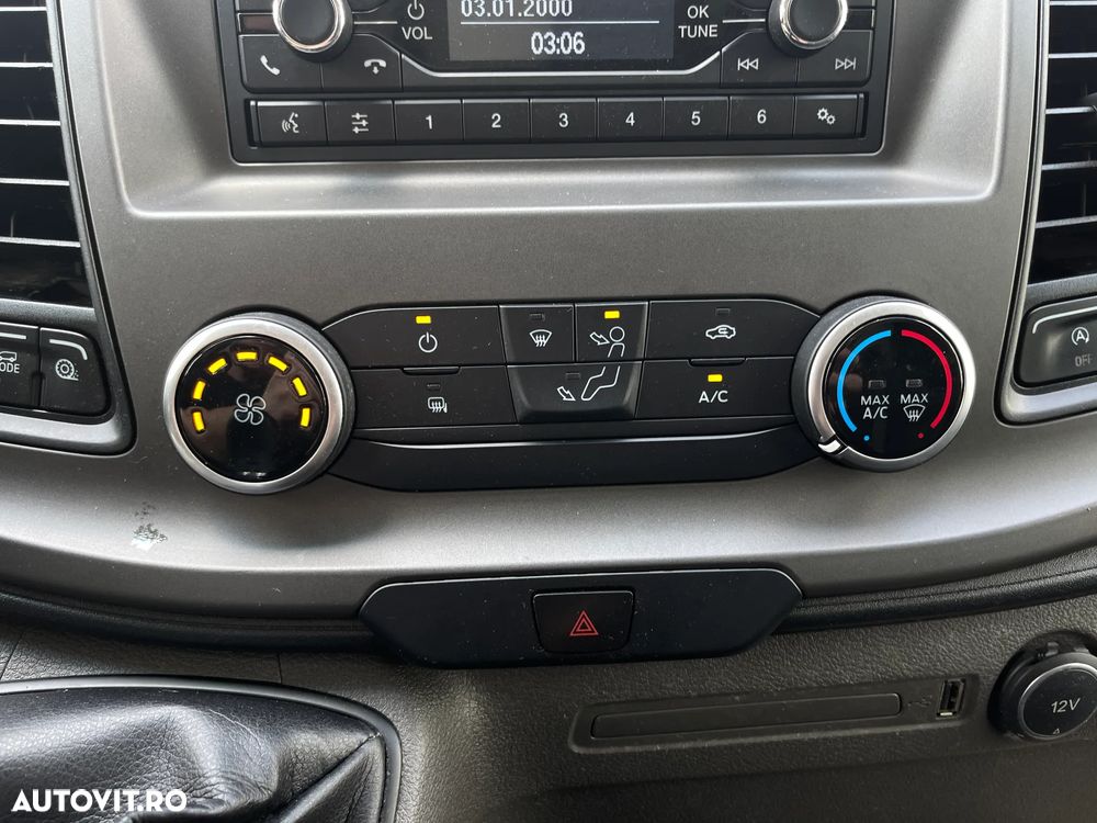 Ford Transit - 12