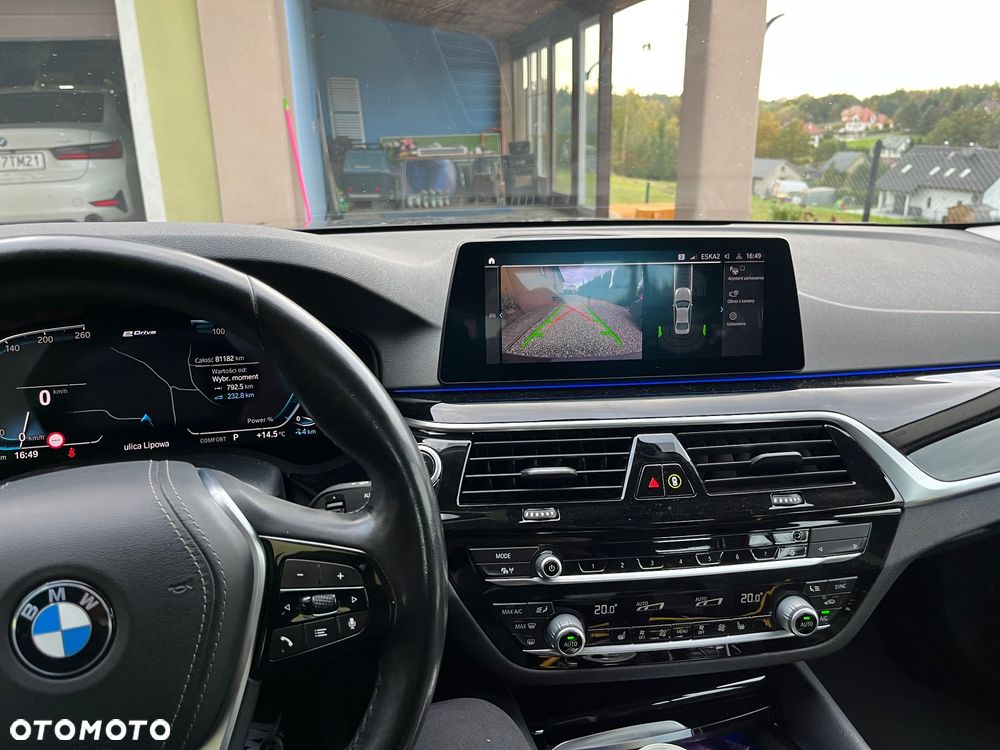 BMW Seria 5 530e iPerformance xDrive Sport Line sport - 11
