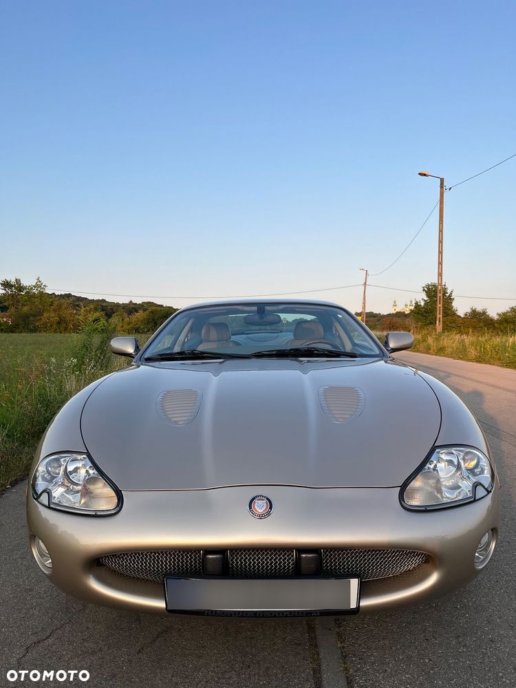 Jaguar XK8 - 5