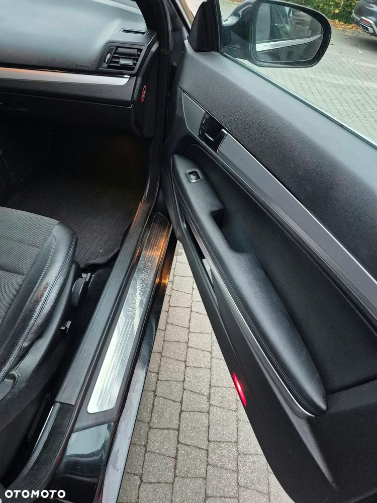 Mercedes-Benz Klasa E 350 CDI BlueEff - 17