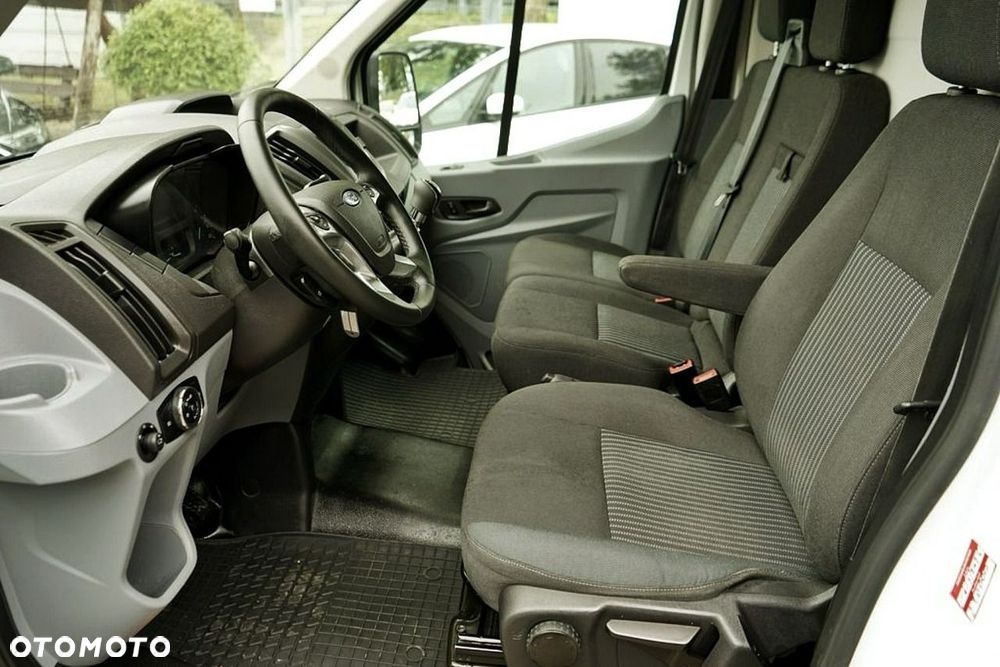 Ford Transit - 15