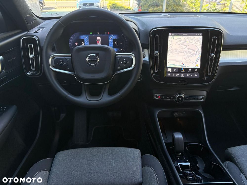 Volvo XC 40 - 18