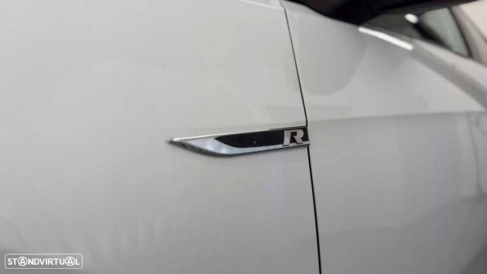 VW Golf R 4Motion BlueMotion DSG - 13