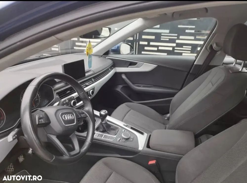 Audi A4 Avant 2.0 TDI - 4