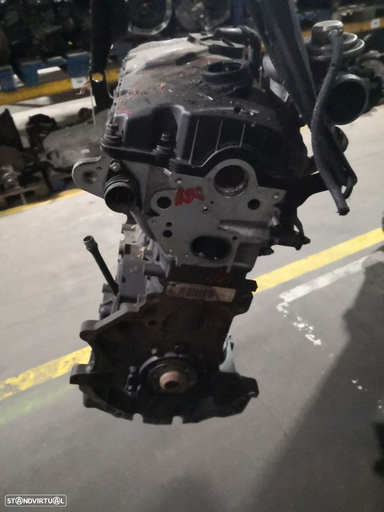 Motor Completo Volkswagen Passat (3B3) - 3