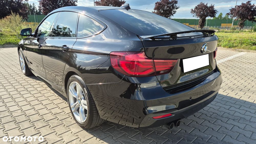 BMW 3GT 320i xDrive M Sport - 4