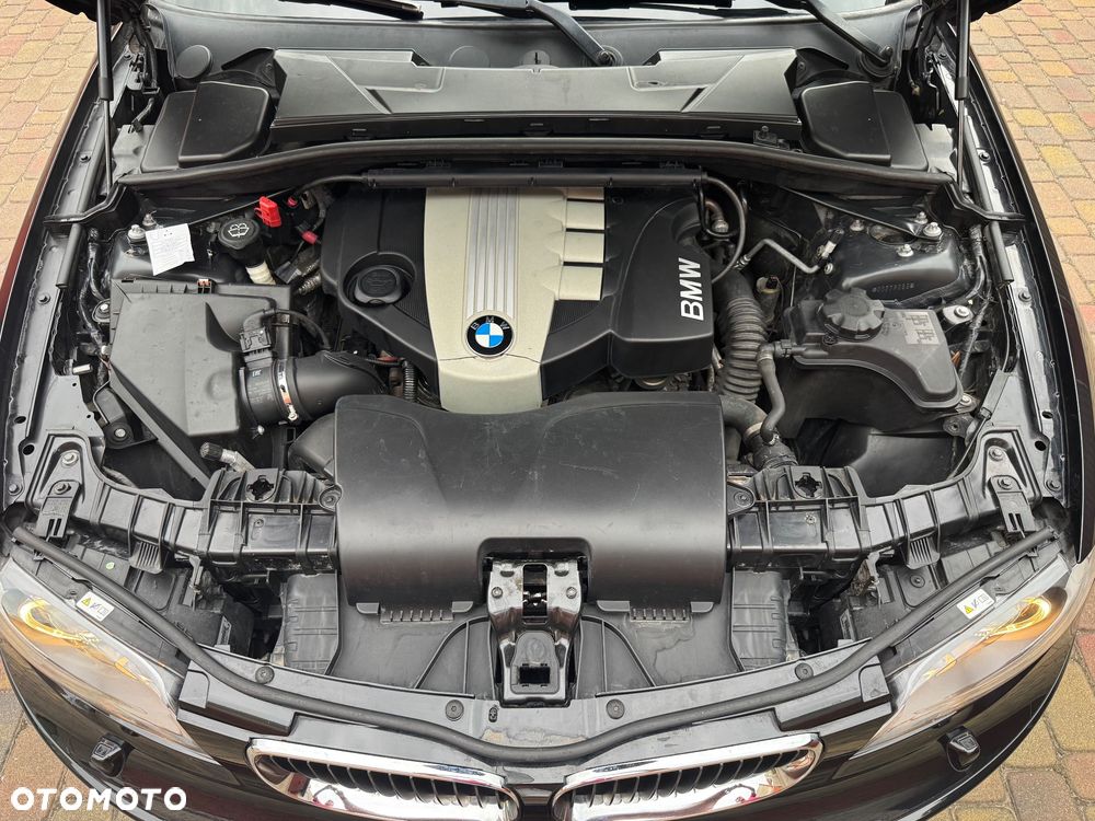 BMW Seria 1 120d - 36