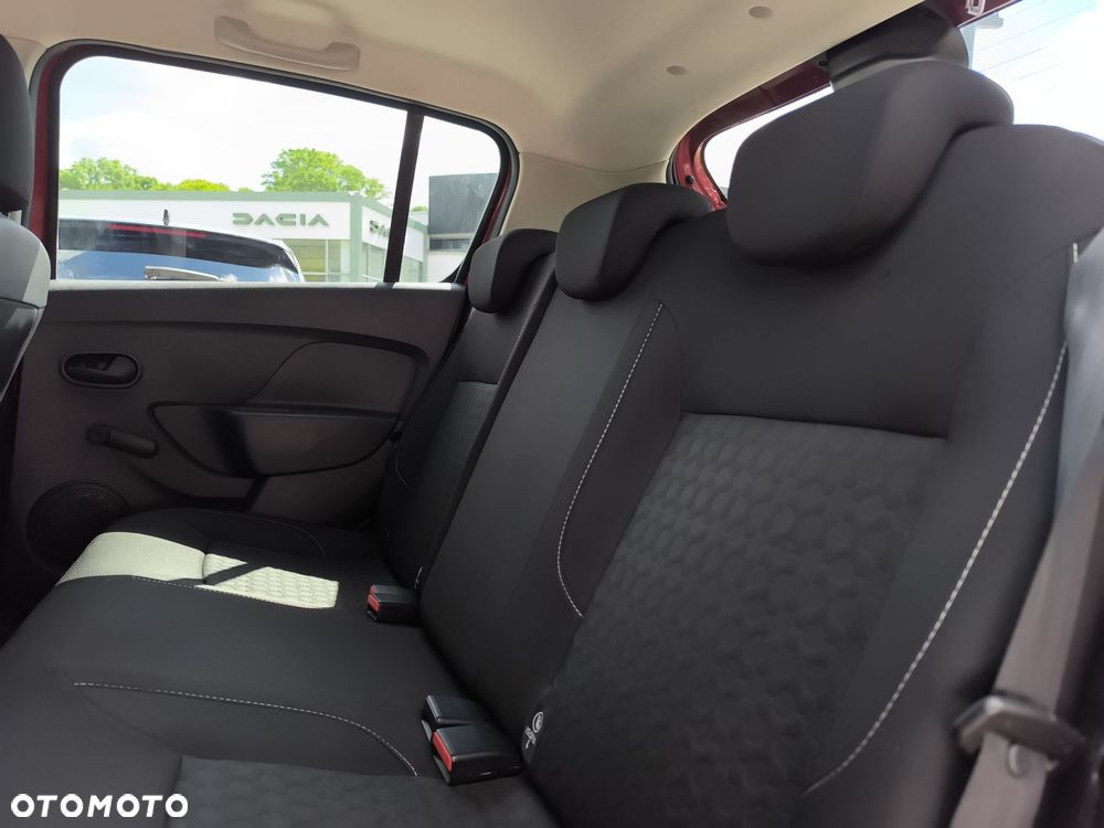 Dacia Sandero 1.2 16V Laureate - 16