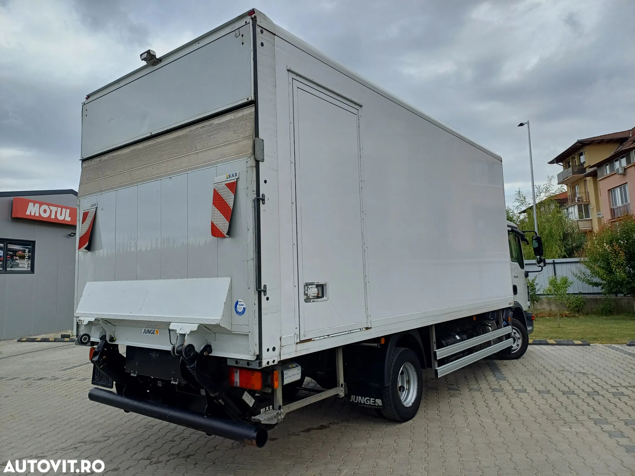 MAN TGL - 11