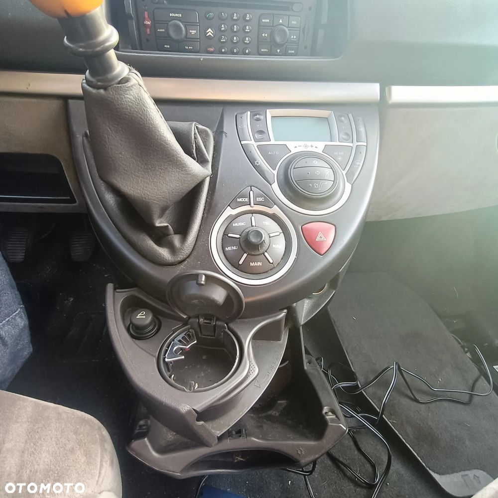 Citroën C8 2.2 Exclusive - 38