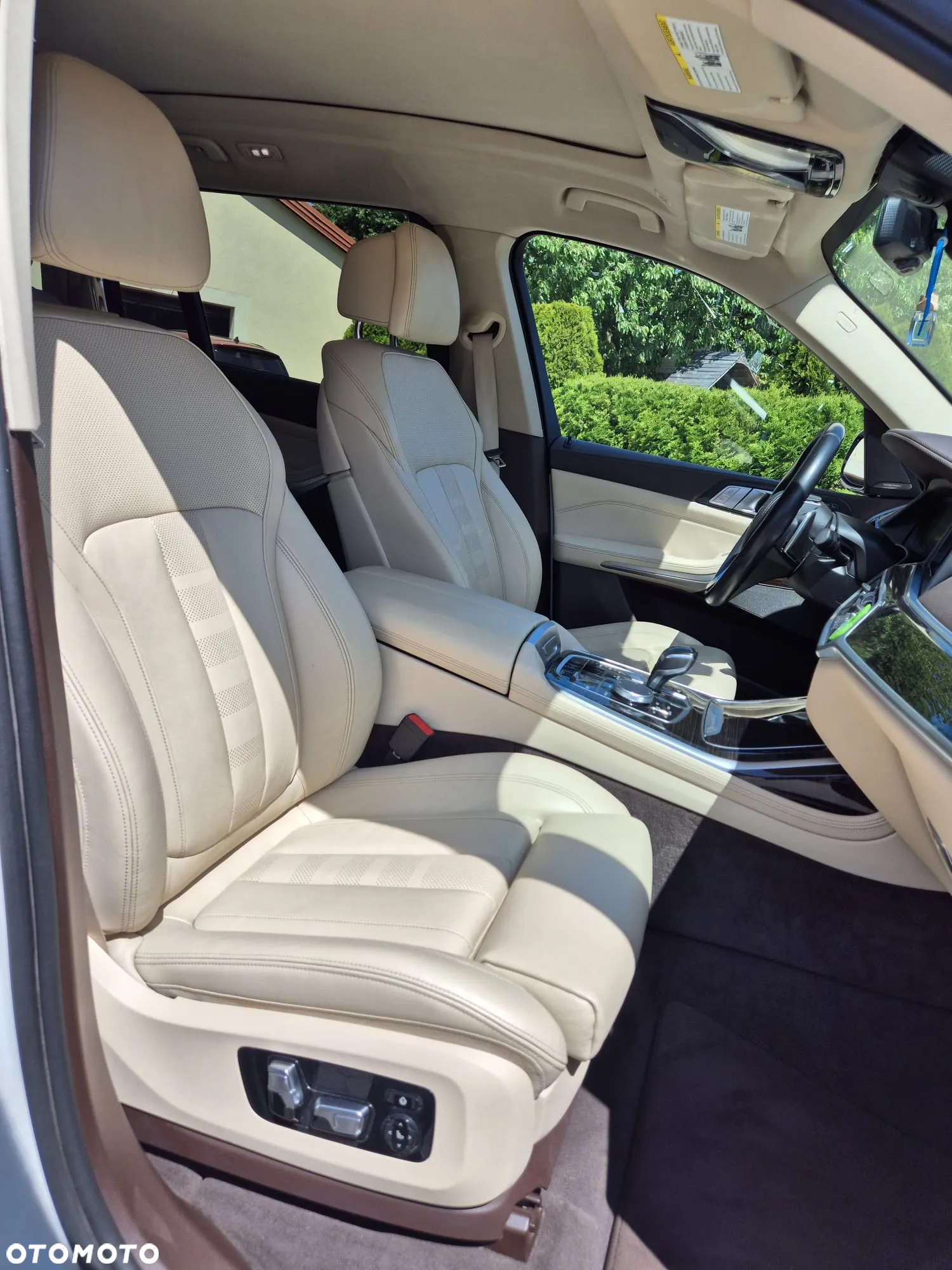 BMW X7 xDrive40i - 17